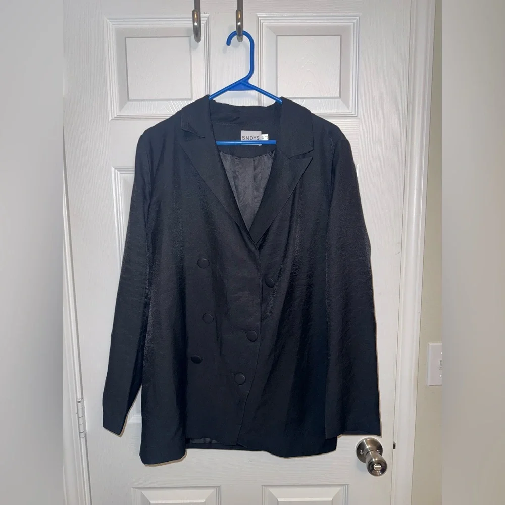 REVOLVE Black Blazer - Picture 5 of 10